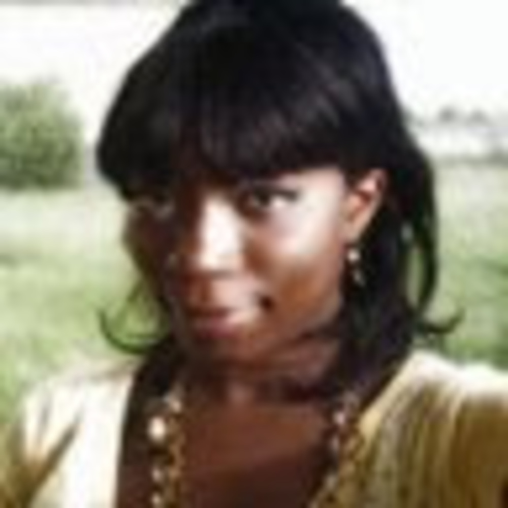 Meet your Posher, Zainab